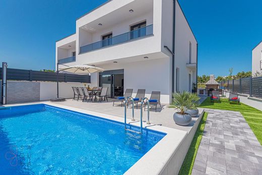 Luxury home in Vodice, Sibenik-Knin