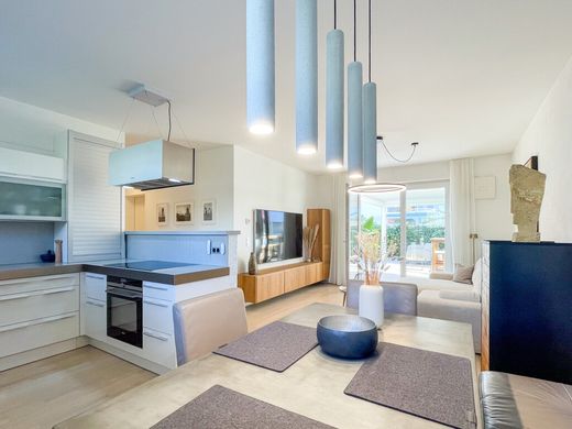 아파트 / Leonding, Politischer Bezirk Linz-Land