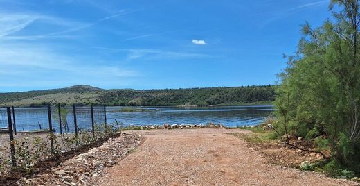 Land in Posedarje, Zadar