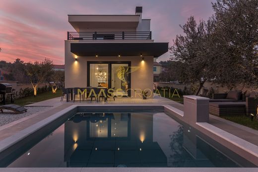 호화 저택 / Premantura, Medulin