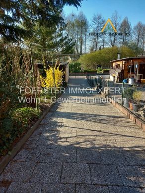 منزل ﻓﻲ Linkenheim-Hochstetten, Karlsruhe Region
