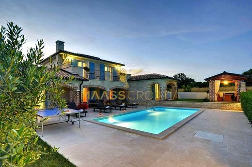 빌라 / Medulin, Istria