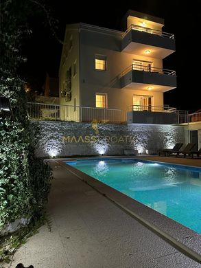 Πολυτελή κατοικία σε Čiovo, Grad Trogir