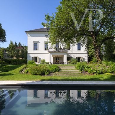 Villa in Budapest