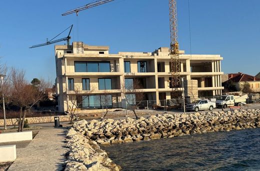 Piso / Apartamento en Zaton, Nin