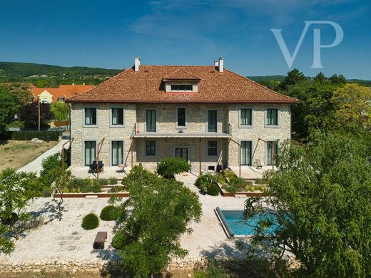 Balatonudvari, Veszprém megyeのヴィラ