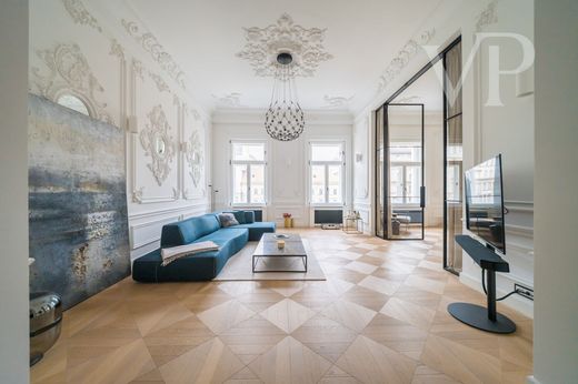 Apartment / Etagenwohnung in Budapest