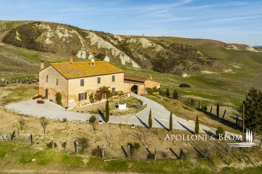 Luxury home in Asciano, Province of Siena