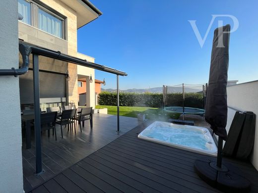 Luxury home in Törökbálint, Pest megye