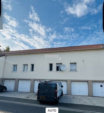 Villa in Montfermeil, Seine-Saint-Denis