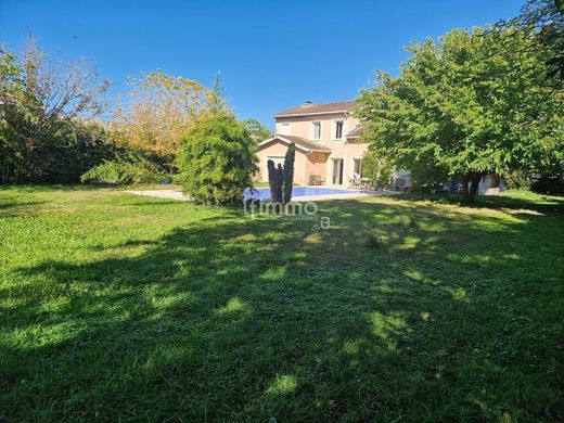 Le Bouscat, Girondeの高級住宅