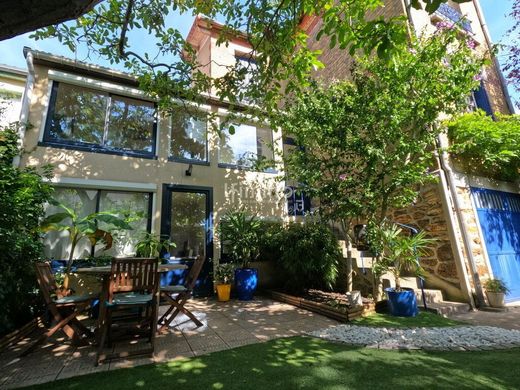 ‏בתי יוקרה ב  Le Perreux-sur-Marne, Val-de-Marne