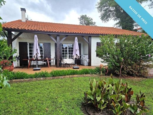 Luxus-Haus in Andernos-les-Bains, Gironde