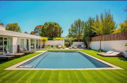 Luxury home in La Cadière-d'Azur, Var