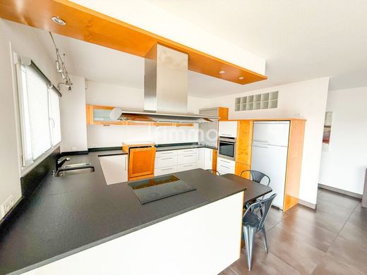 Apartment in Village-Neuf, Haut-Rhin