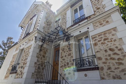 Luxe woning in Le Perreux-sur-Marne, Val-de-Marne