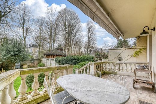 Apartment in Nogent-sur-Marne, Val-de-Marne