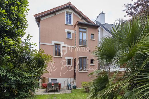 Luxury home in Le Perreux-sur-Marne, Val-de-Marne