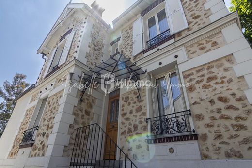 Luxury home in Le Perreux-sur-Marne, Val-de-Marne