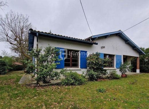 Luxury home in Andernos-les-Bains, Gironde