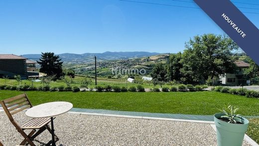 Luxury home in Genilac, Loire