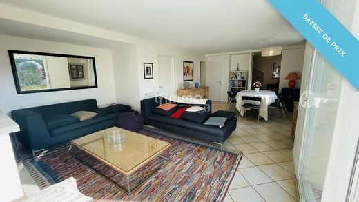 Luxury home in Brignais, Rhône
