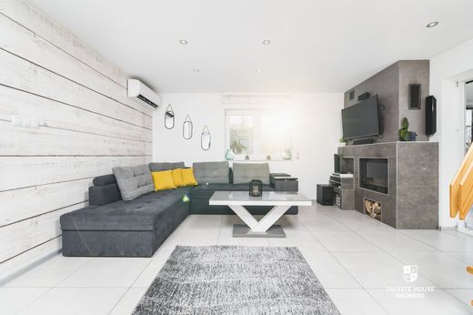 Luxury home in Lubaszowa, Powiat tarnowski