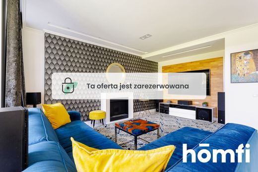 Luxury home in Magdalenka, Powiat piaseczyński