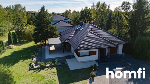 Casa di lusso a Cerekiew, Radom County