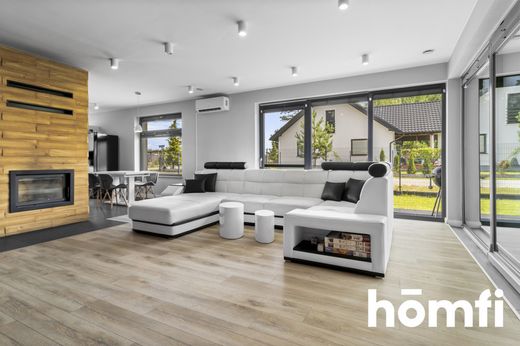 Lüks ev Stromiec, Powiat białobrzeski