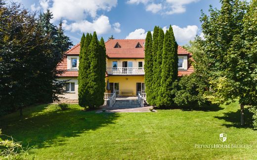 Luxury home in Zielonki, Powiat krakowski