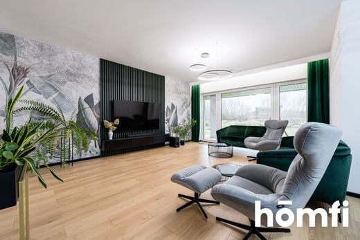 호화 저택 / Radom, Masovian Voivodeship