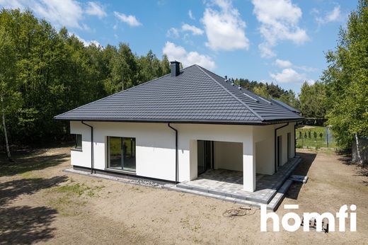 Casa de lujo en Wrząca, Powiat pabianicki