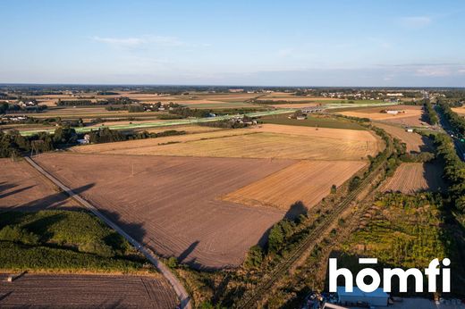 Land in Brody, Powiat płoński