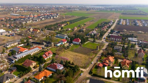 Land in Święta Katarzyna, Powiat wrocławski