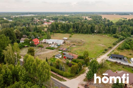 Grond in Marynin, Powiat grodziski
