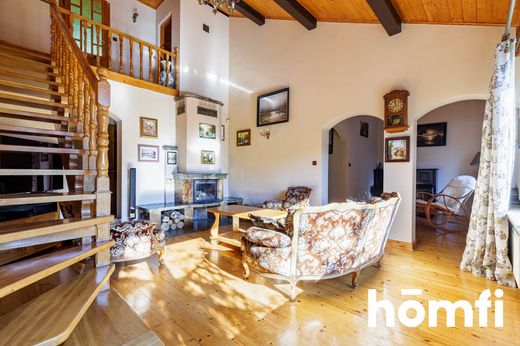 ‏בתי יוקרה ב  ורשה, Warszawa