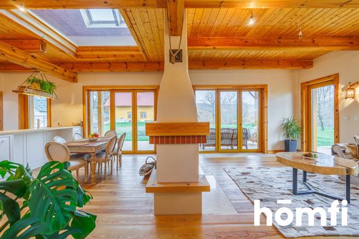 Luxury home in Kielnarowa, Powiat rzeszowski