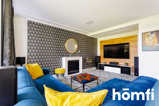 Luxury home in Magdalenka, Powiat piaseczyński