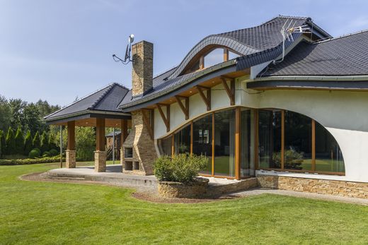 Luxury home in Pionki, Radom County