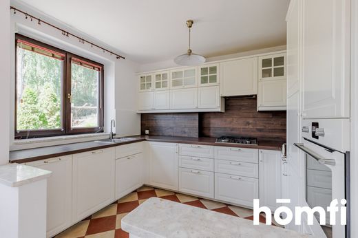 ‏בתי יוקרה ב  Nieporęt, Powiat legionowski