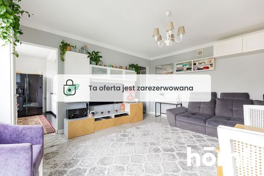 Apartment / Etagenwohnung in Warschau, Warszawa