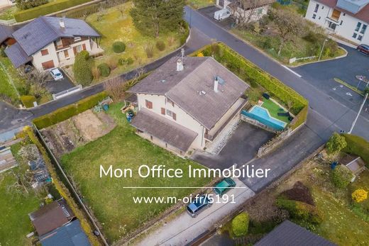 Saint-Jorioz, Haute-Savoieの高級住宅