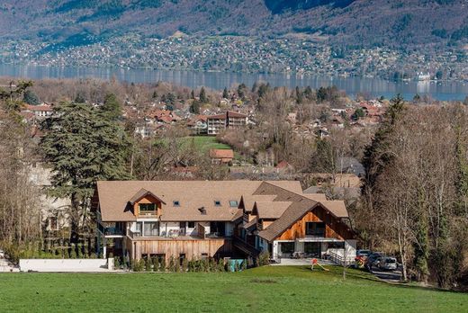 Квартира, Saint-Jorioz, Haute-Savoie