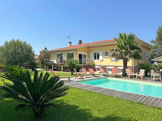 Luxus-Haus in Tosse, Landes