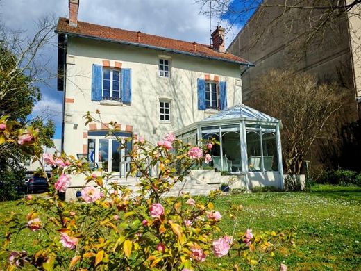 Luxury home in Dax, Landes