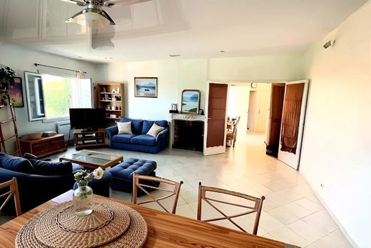 Luxury home in Le Pradet, Var