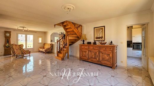 Villa in Saint-Cyprien, Pyrénées-Orientales