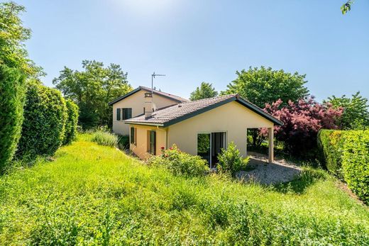 Luxury home in Marcy, Rhône