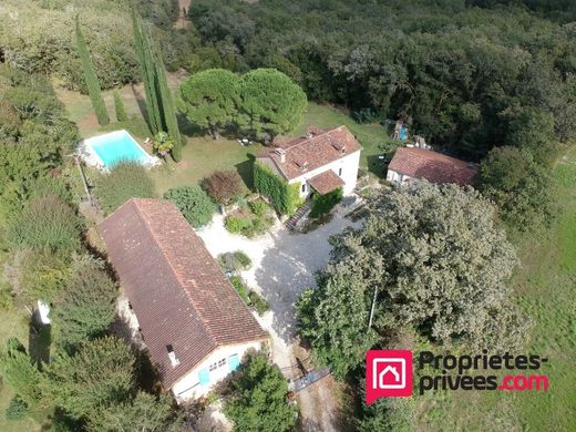 Luxury home in Berganty, Lot